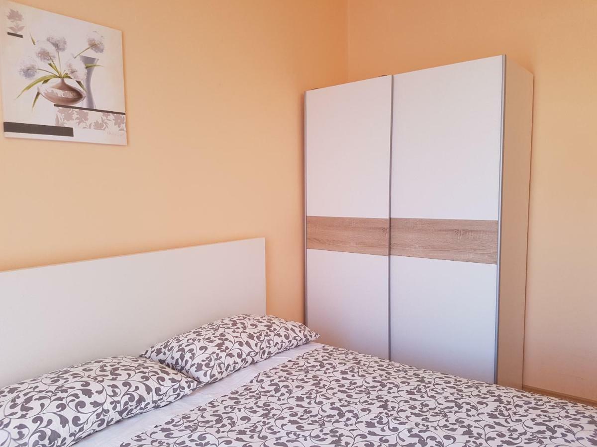 Rooms Siesta Пореч Экстерьер фото