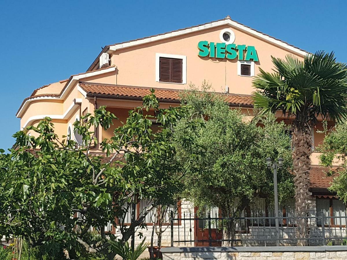 Rooms Siesta Пореч Экстерьер фото